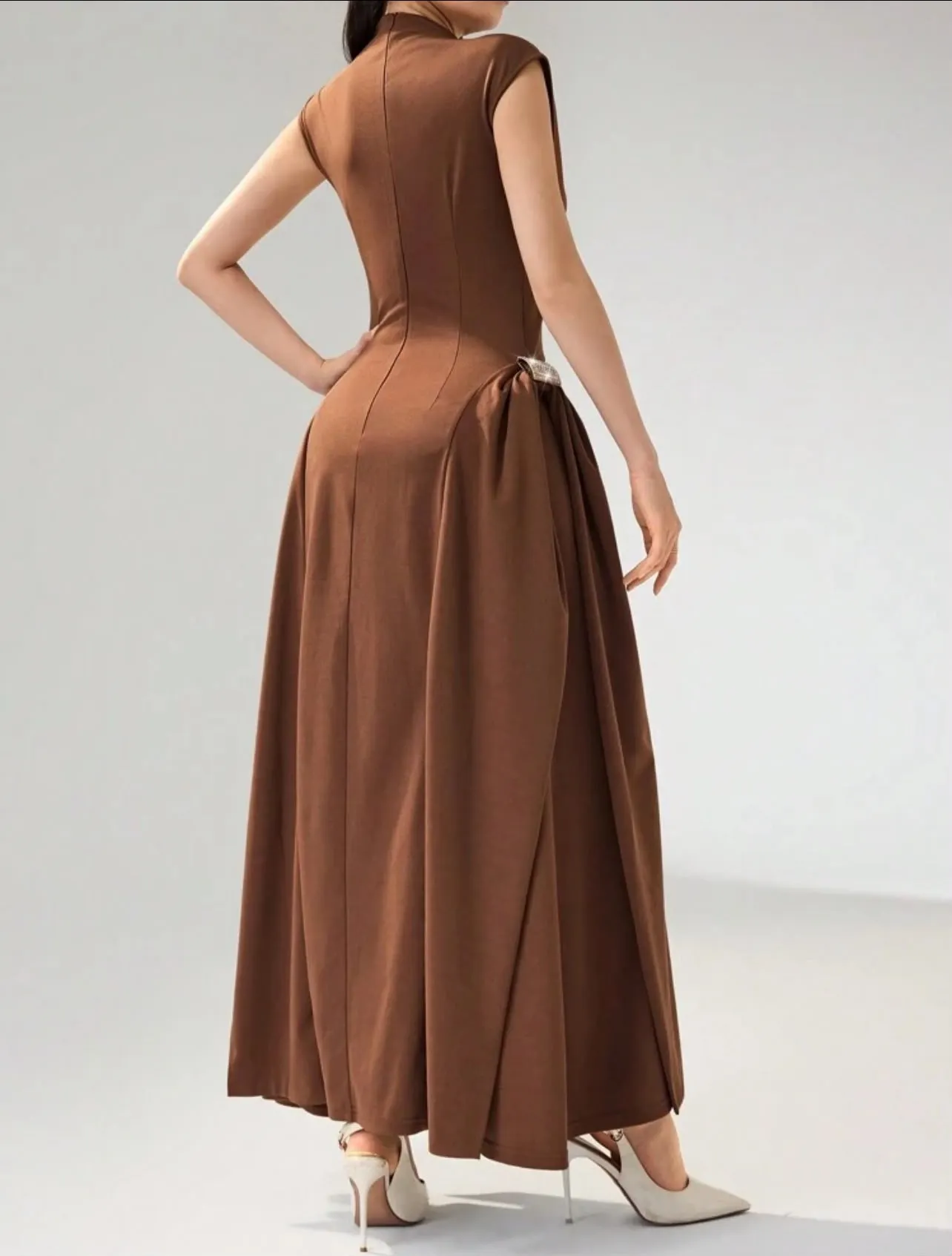 Cocoa Sculpt Gown